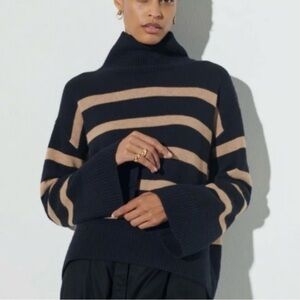 The Reset R Label Magic Mock Neck Sweater Sz M